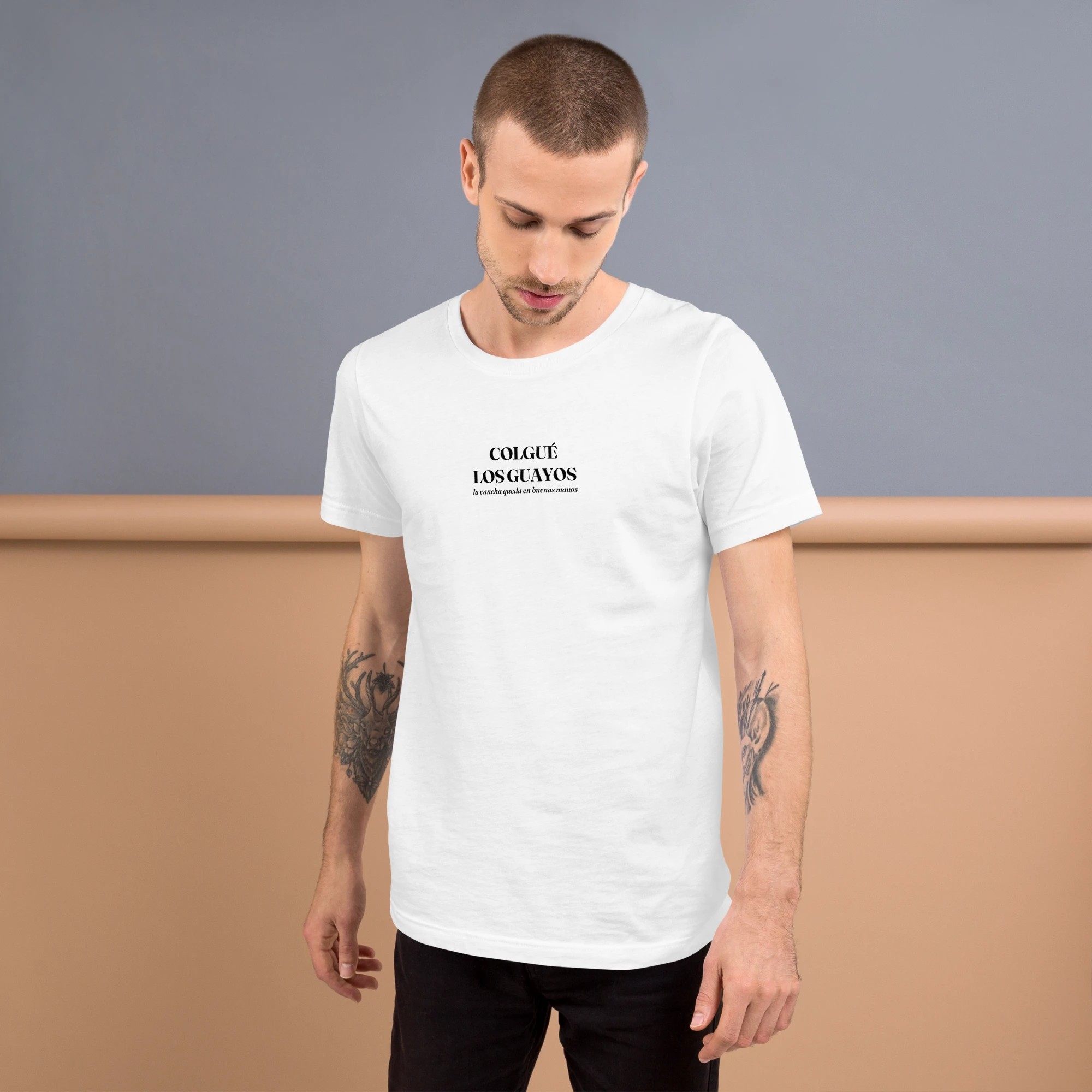 COLGUÉ LOS GUAYOS Tee - Image 3